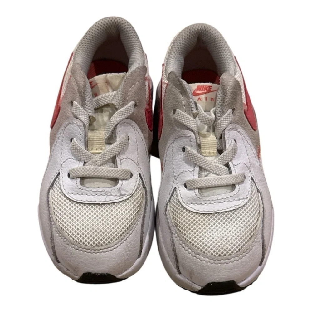 NIKE Kids White and Red Sneakers